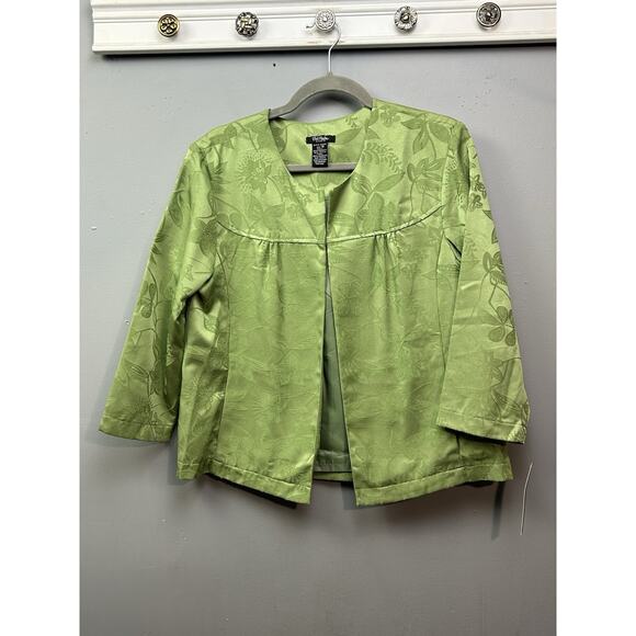 Bob Mackie Studio Womens Jacket Size 10 Green Floral Embossed Cropped Swing NEW - Picture 1 of 10